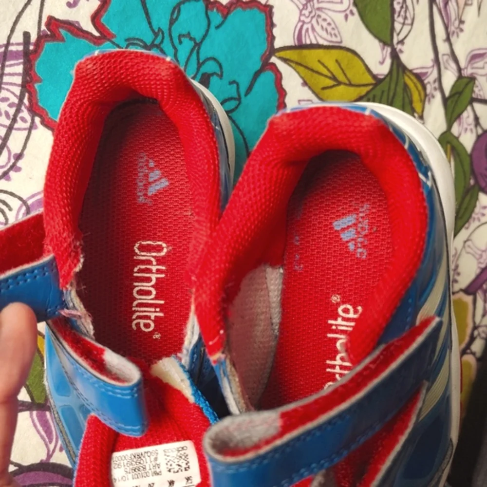 Adidas Disney Spiderman Toddler Shoes - Picture 8 of 13